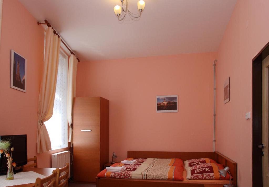 Penzion Ceska Koruna Čáslav 部屋 写真