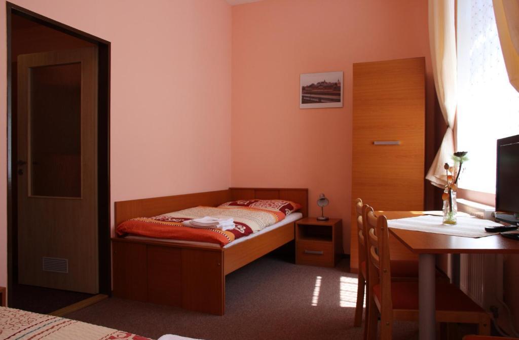 Penzion Ceska Koruna Čáslav 部屋 写真