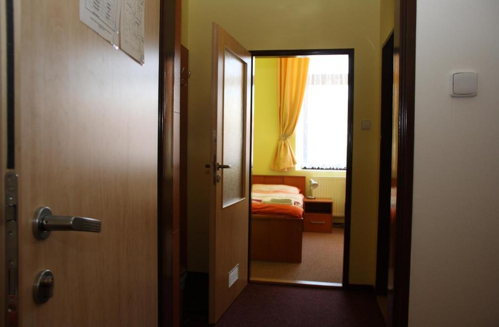 Penzion Ceska Koruna Čáslav 部屋 写真